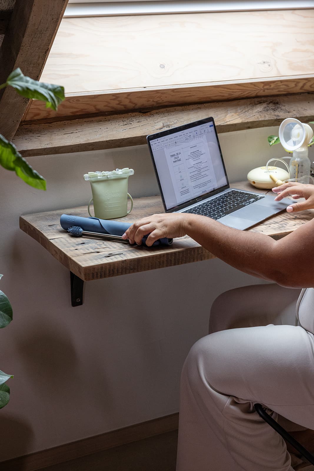 Expressing milk at work, what do I need to know